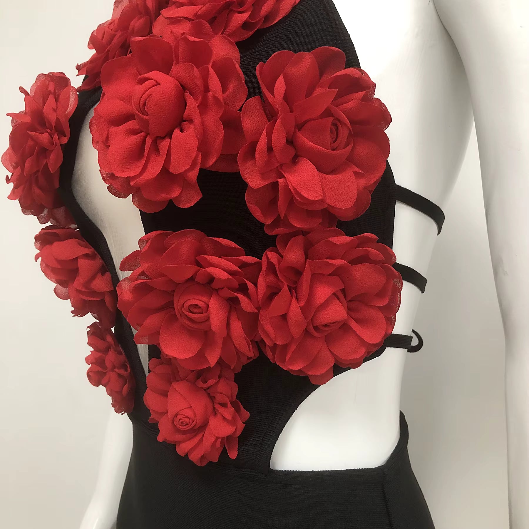 Juliette 3D Floral Bandage Gown