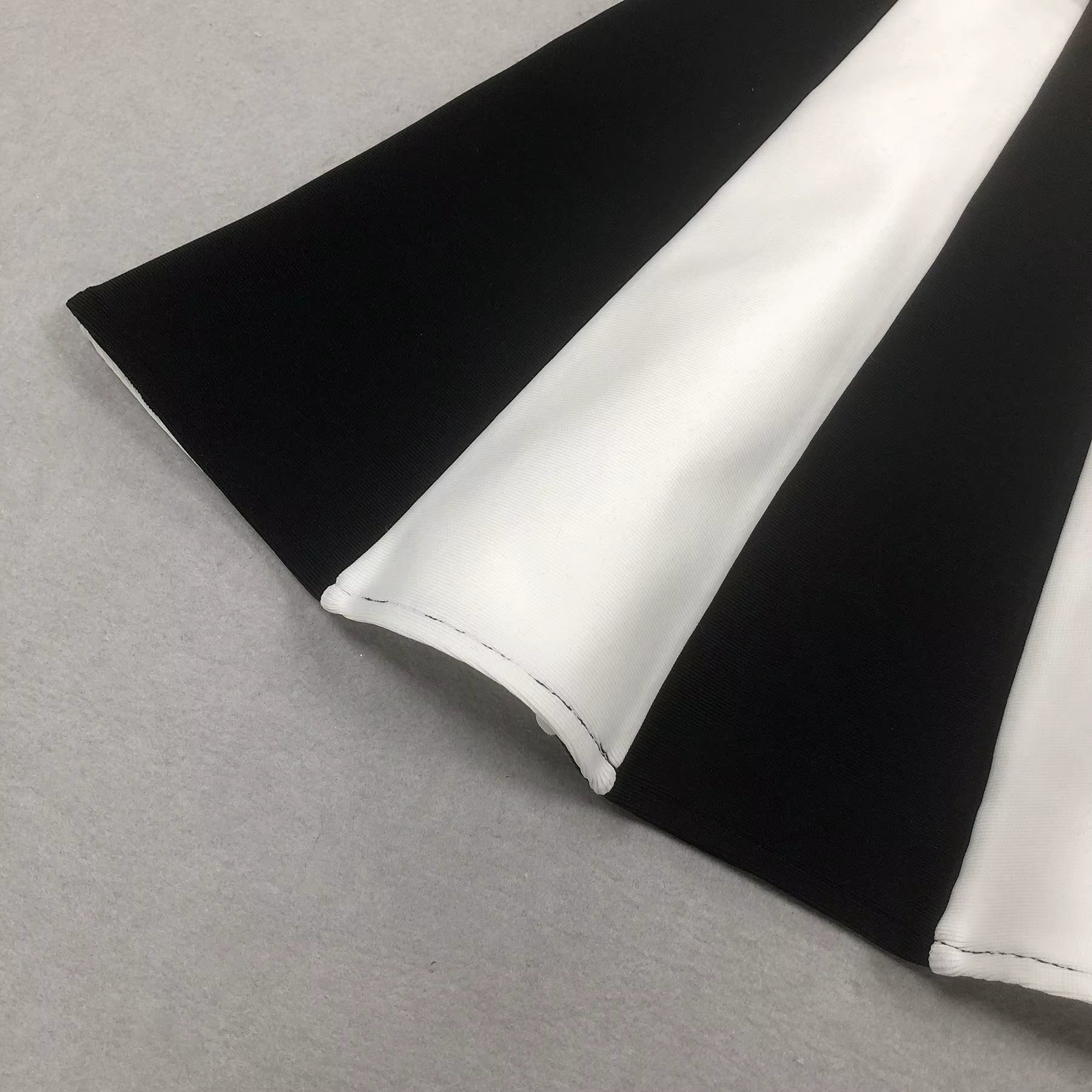 Strapless Floral Applique Mini Bandage Dress