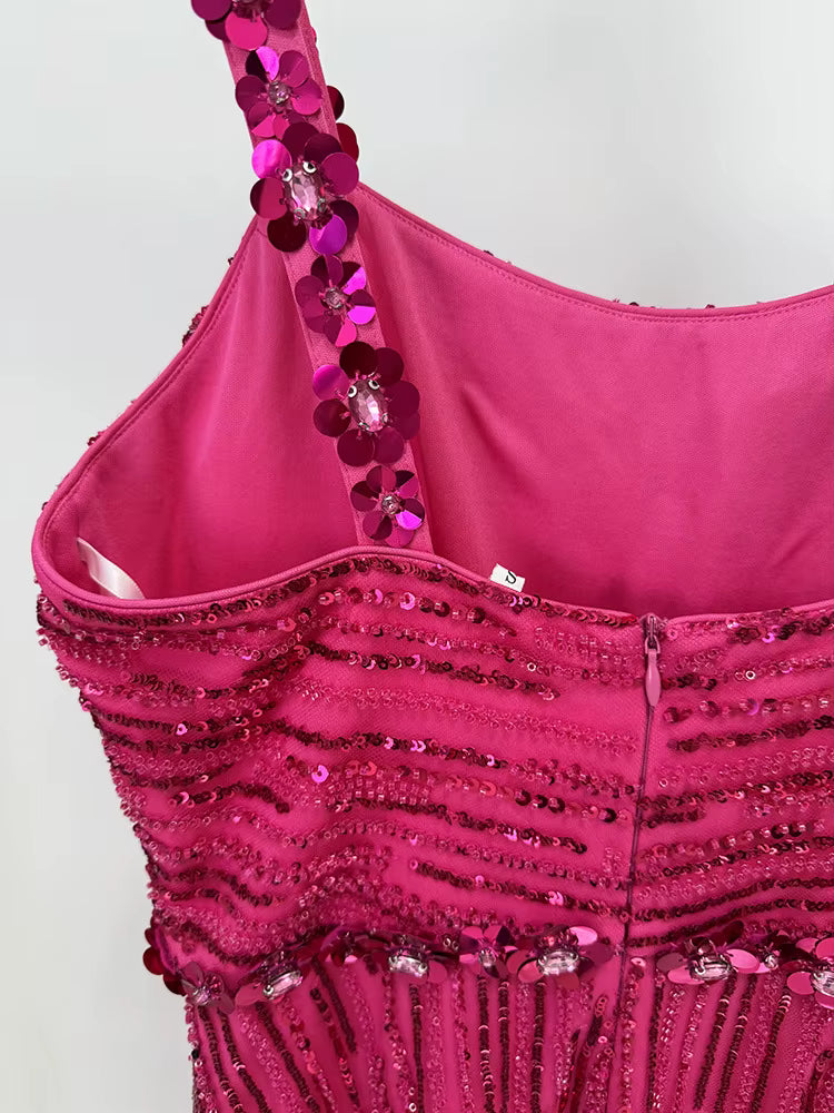 close-up of Luxe Lane fuchsia back strap and zipper area with fine bead and sequin trim