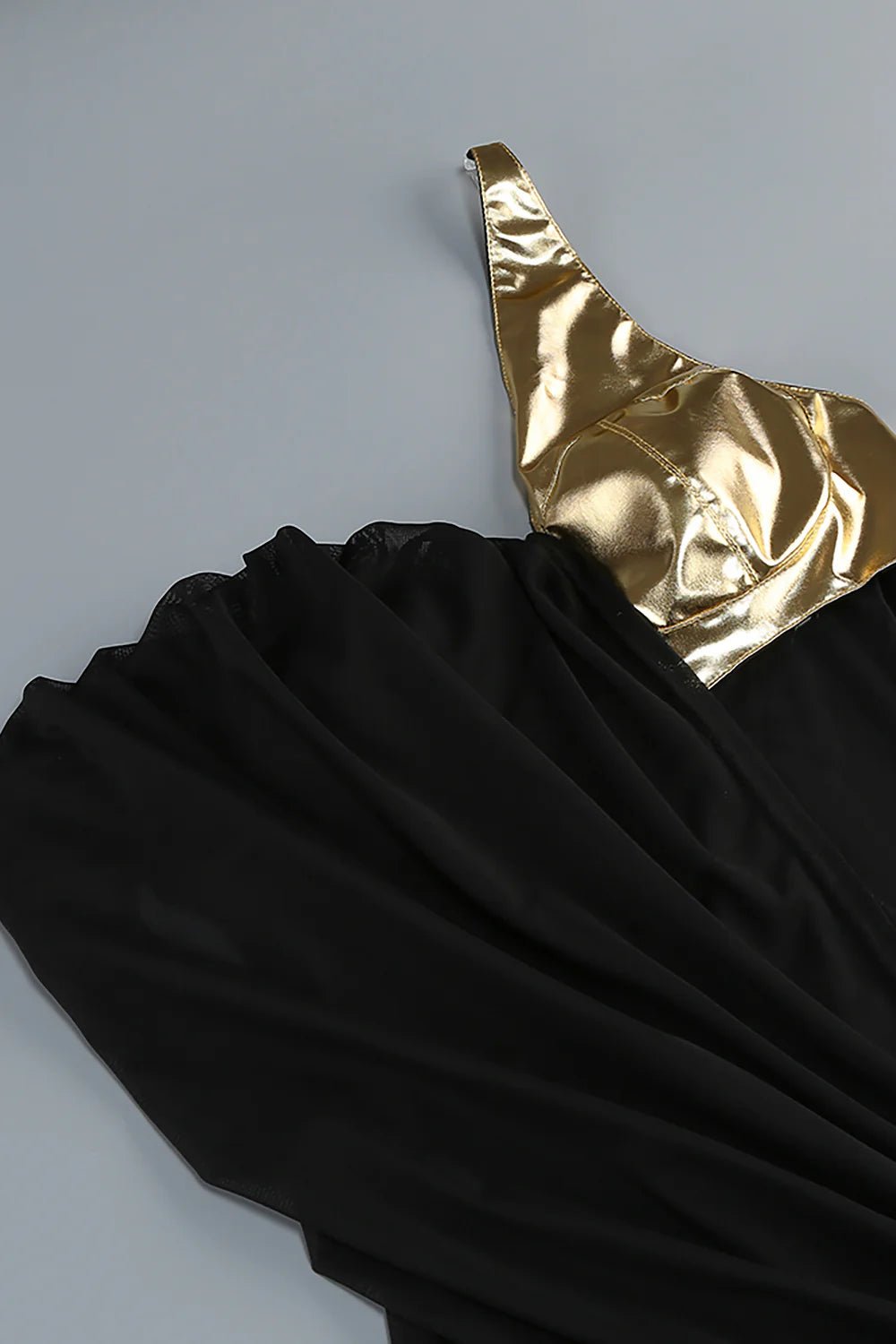 Black Gold One Shoulder Maxi DressDressesBlackS(2)Luxe Lane