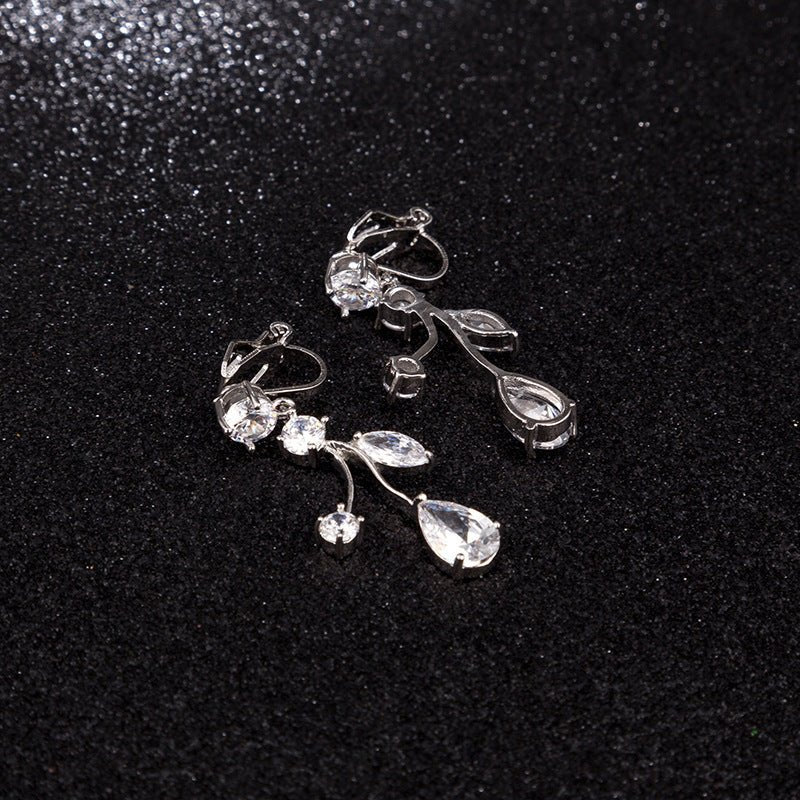 Butterfly Zircon Bridal Necklace & Earrings Set by CJ | 0 from Luxe Lane | SKU: CJYD247022401AZ | Barcode:  | Options: White | Butterfly Zircon Bridal Necklace & Earrings Set