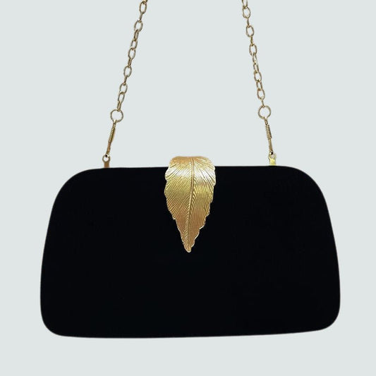 Elegant Chain Clutch Bag for Evening & Dinner Events by CJ | 0 from Luxe Lane | SKU: CJNS231553802BY | Barcode:  | Options: Lobular Black | Elegant Chain Clutch Bag for Evening & Dinner Events