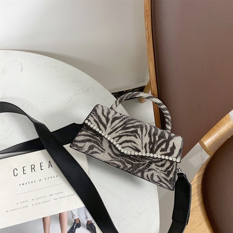 Leopard Diamond Inlay Leather Evening Bag by CJ | 0 from Luxe Lane | SKU: CJNS165329201AZ | Barcode:  | Options: One size | Leopard Diamond Inlay Leather Evening Bag