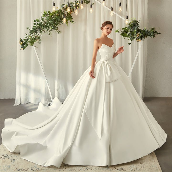 Mily Bridal Sweetheart Neck Sleeveless coming soonWedding DressIvory50 cmLuxe Lane