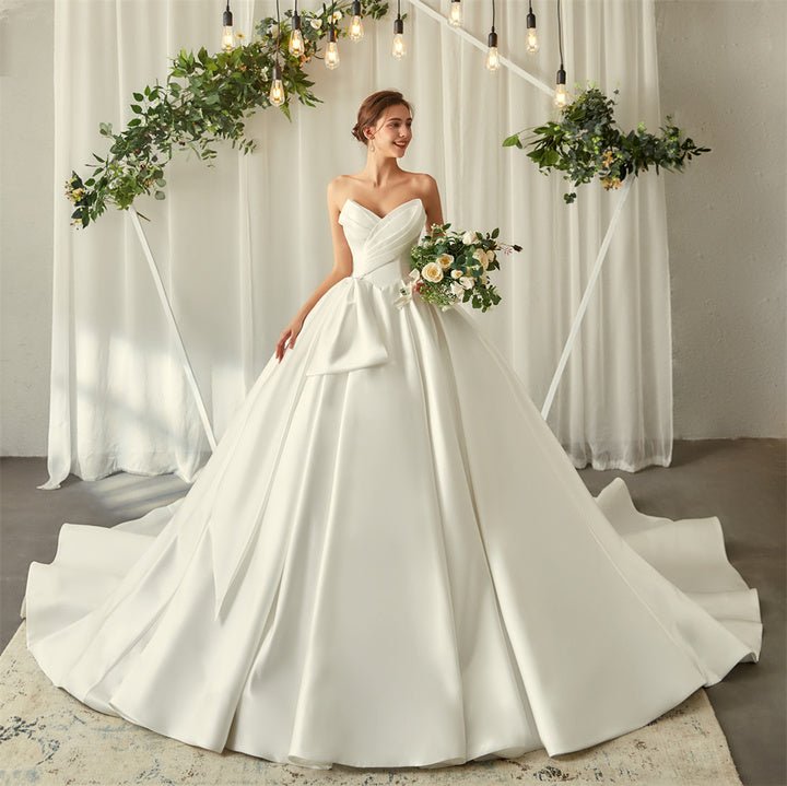 Mily Bridal Sweetheart Neck Sleeveless coming soonWedding DressIvory50 cmLuxe Lane