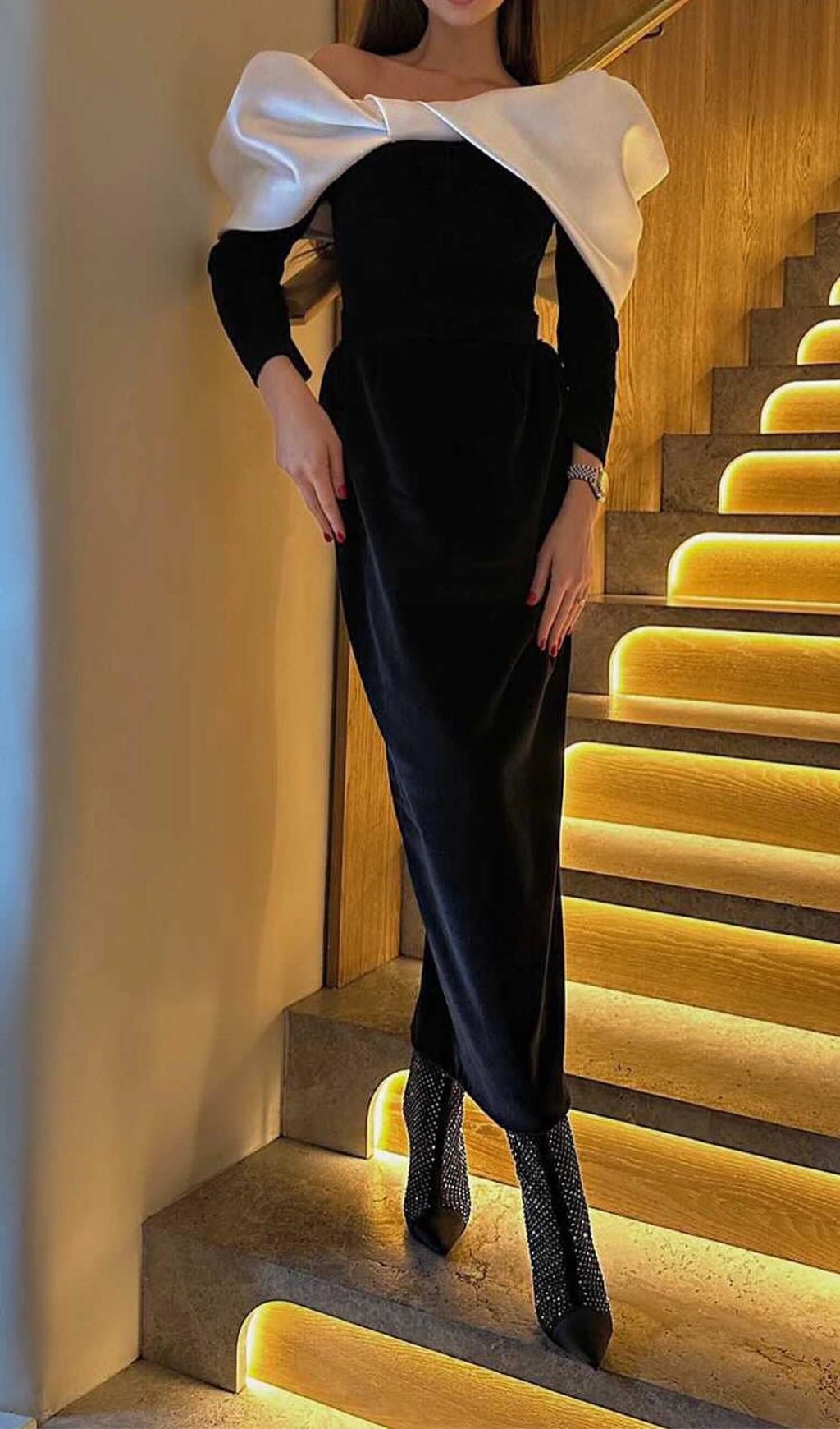 V - Neck Bow Detail Bodycon Maxi DressDressesBlackXSLuxe Lane